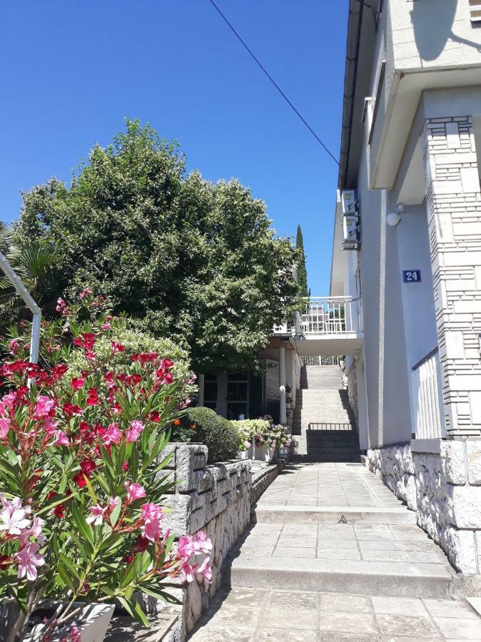 Apartman Mila Dramalj Zewnętrze zdjęcie